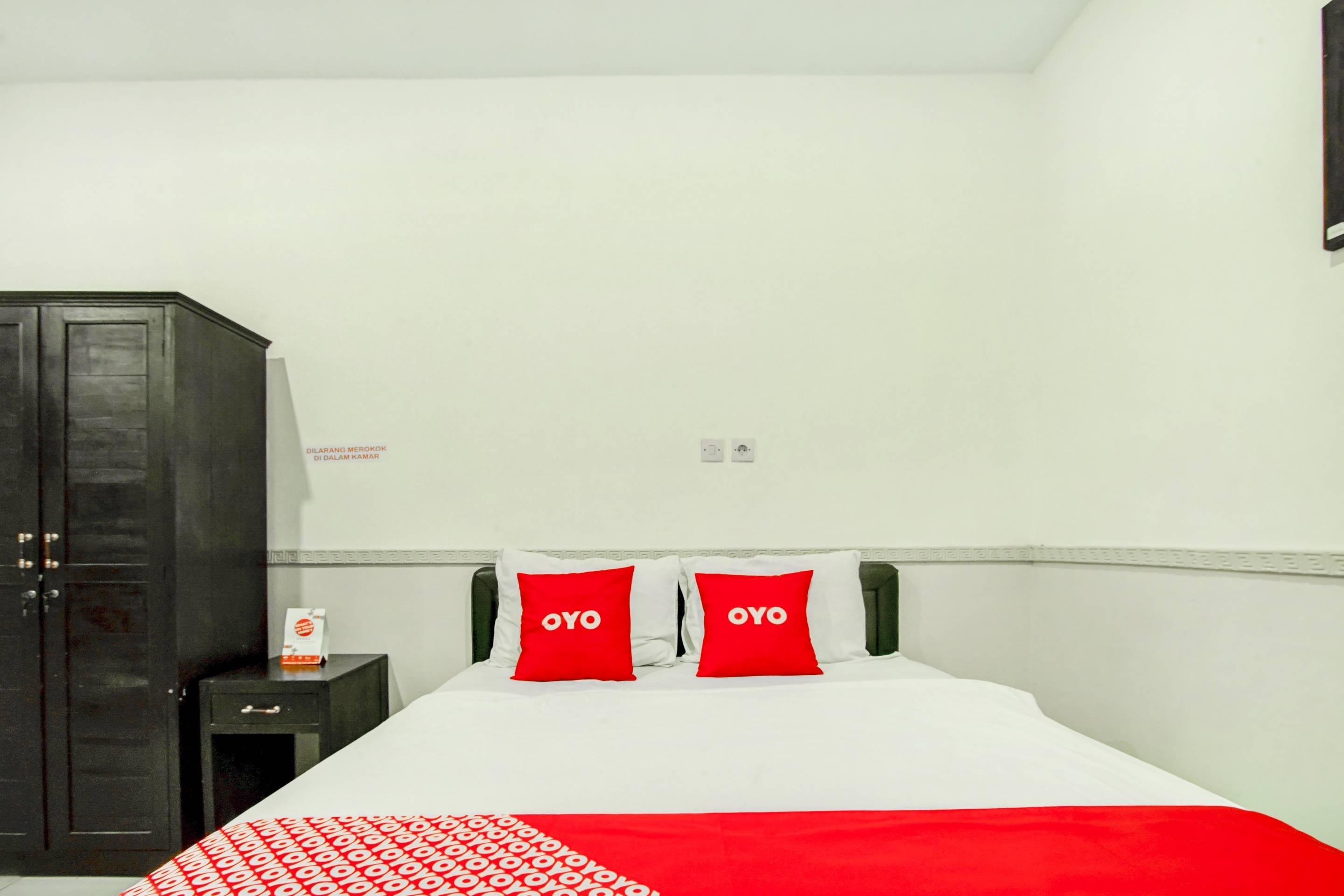 Hotel Reddoorz Near Stasiun Malang Kota Lama 2 Exterior foto